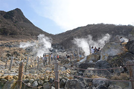 Ōwakudani volcanic valley